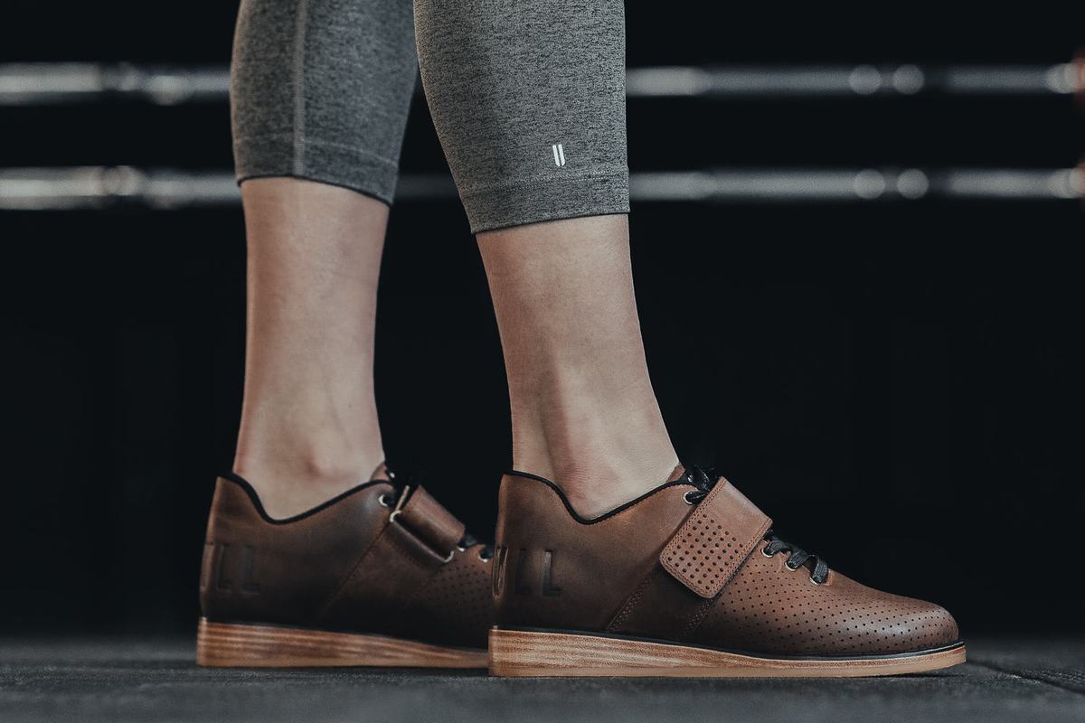 Chaussure Halterophilie Nobull Leather Femme Cafe | YE7503198