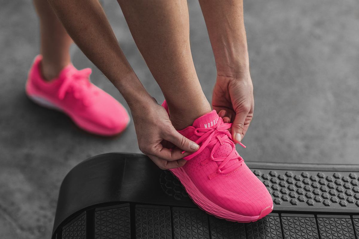 Chaussures Running Nobull Neon Ripstop Runner Femme Rose | UJ0421538
