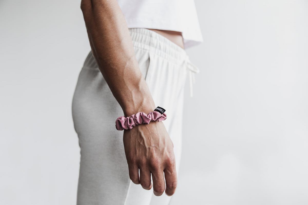 Chouchou Nobull Scrunchie Femme Rose Foncé | TE3079462