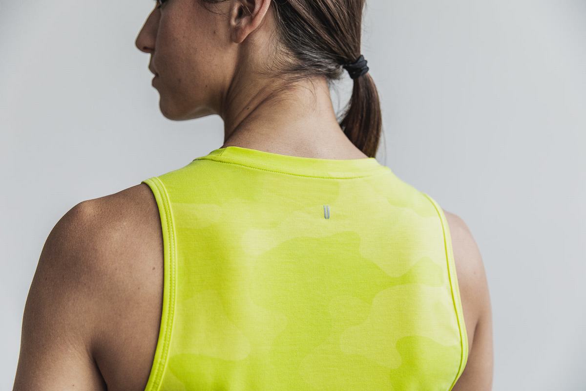 Debardeur Nobull Muscle Tank Neon Femme Jaune Camouflage | FP3269480
