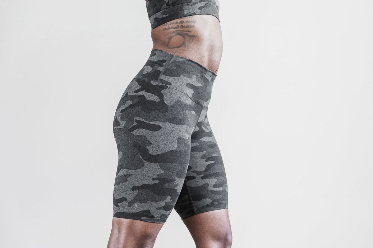 Shorts Nobull High-Rise 8