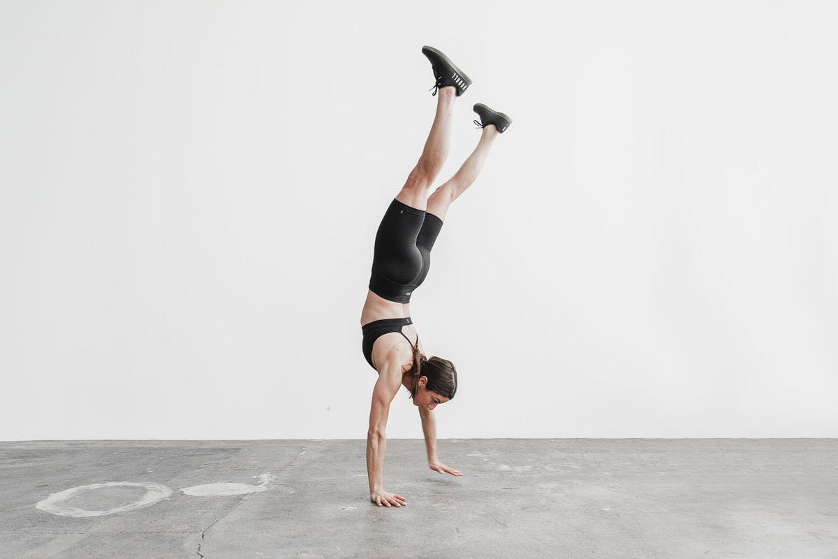 Shorts Nobull High-Rise 8