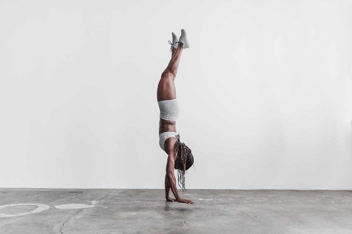 Shorts Nobull Mid-Rise 2