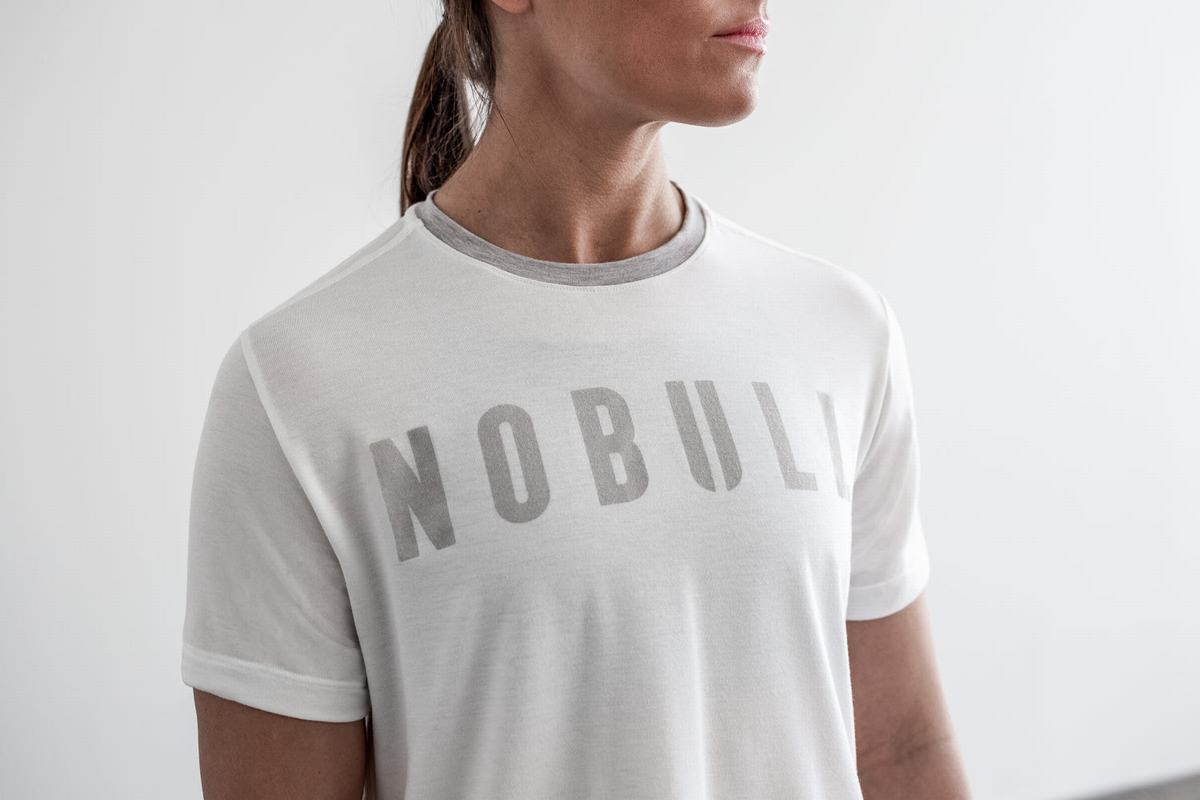 T-Shirt Nobull Boxy Femme Blanche | RE4780152