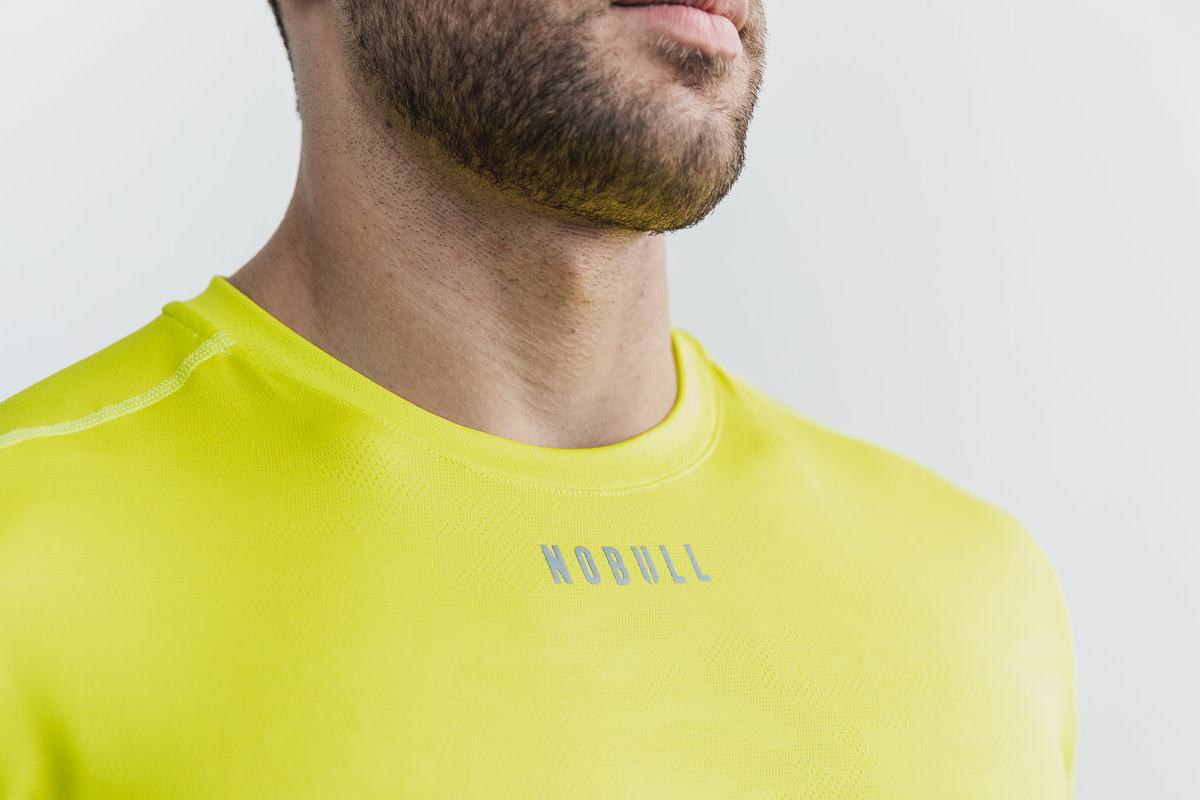 T-Shirt Nobull Lightweight Textured Homme Jaune Camouflage | RX9168750