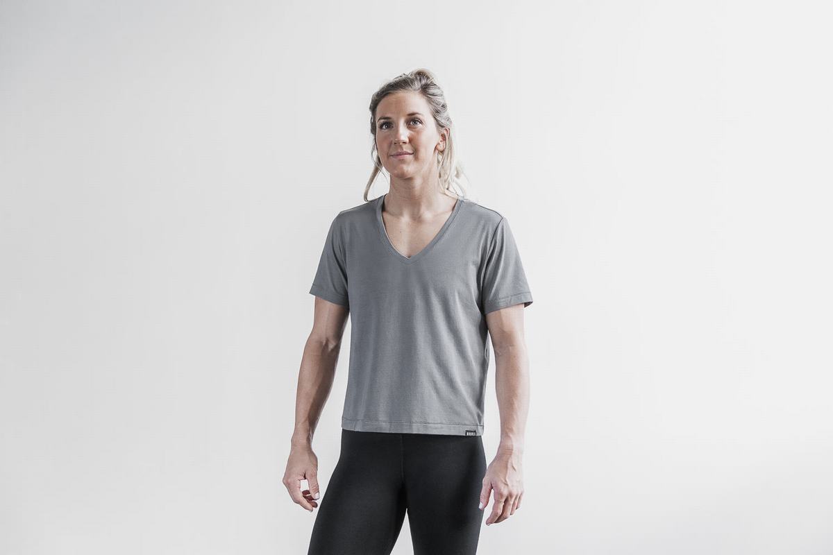 T-Shirt Nobull Lightweight V-Neck Femme Grise Foncé | FW5890321