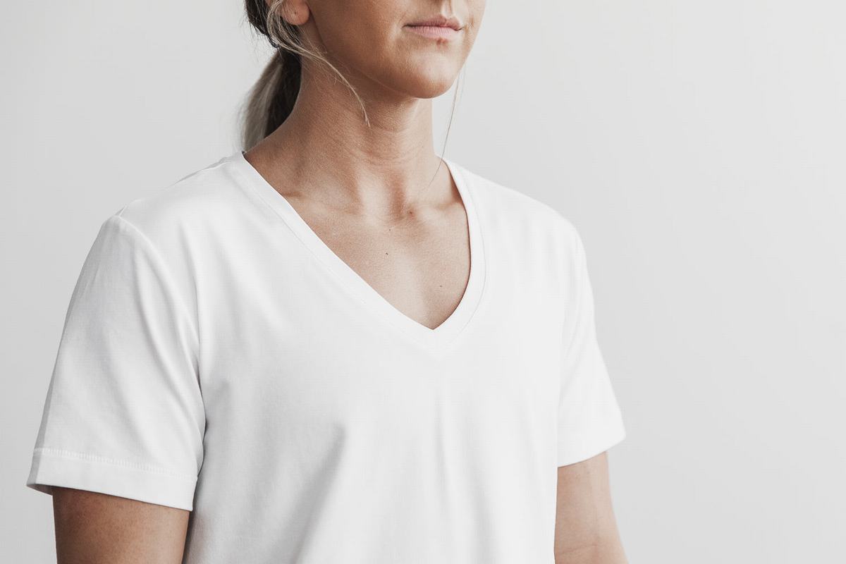 T-Shirt Nobull Lightweight V-Neck Femme Blanche | RQ4925837