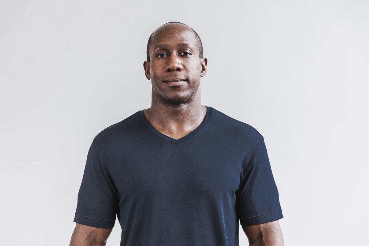 T-Shirt Nobull Lightweight V-Neck Homme Bleu Marine | MC0145689