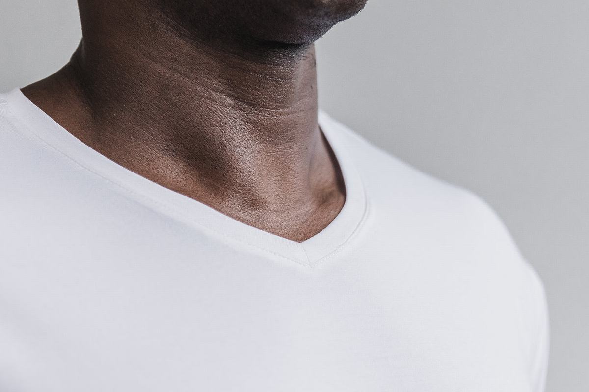 T-Shirt Nobull Lightweight V-Neck Homme Blanche | OK1402687