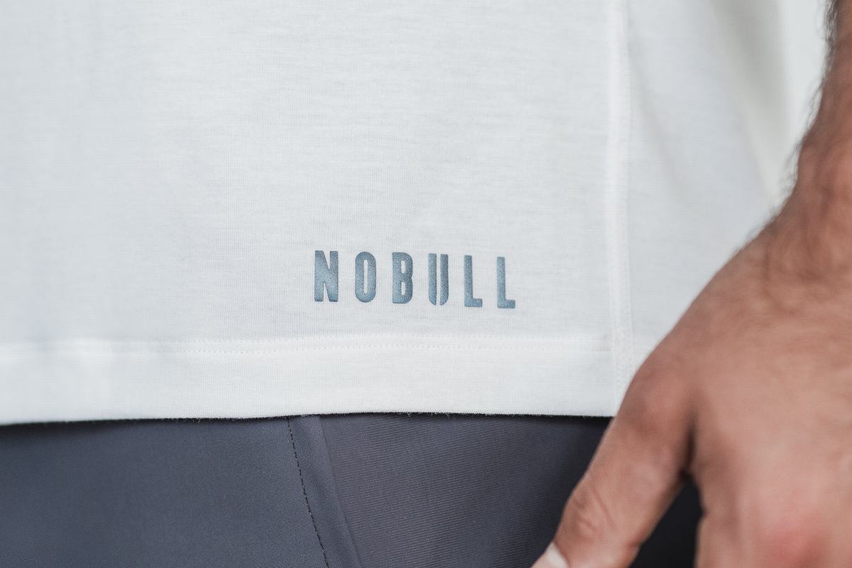 T-Shirt Nobull V-Neck Homme Blanche | QE8907463
