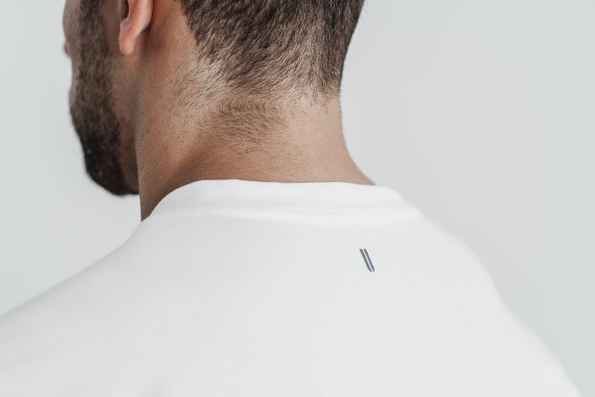 T-Shirt Nobull V-Neck Homme Blanche | QE8907463