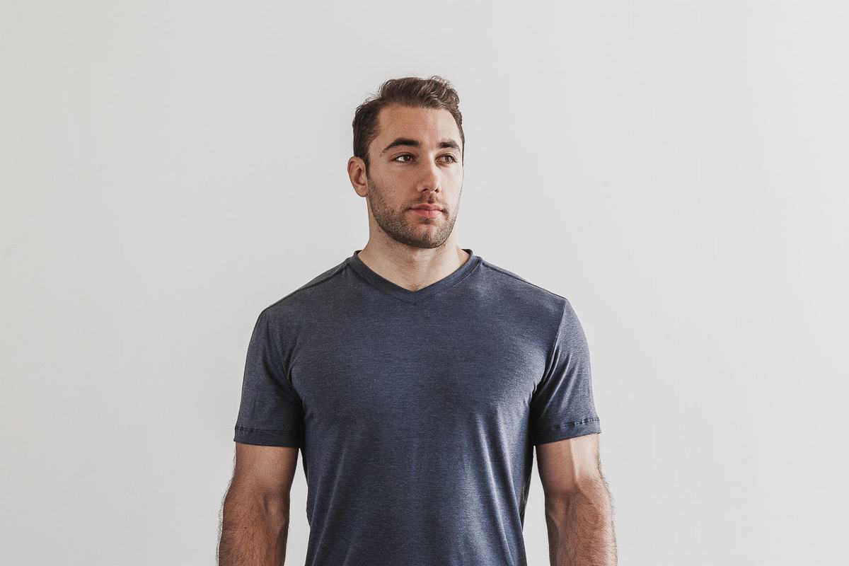T-Shirt Nobull V-Neck Homme Bleu Marine | PQ1905467