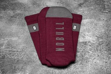 Chaussettes Nobull Crew Homme Rouge Foncé Grise Foncé | NZ3652809