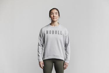 Sweatshirt Nobull Crew Femme Grise Clair | PU9236047