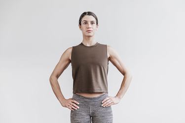 T-Shirt Nobull Heavyweight Sans Manches Crop Femme Chocolat | IH2784056