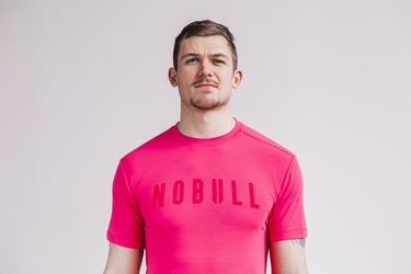 T-Shirt Nobull Homme Rose | ZV3801456
