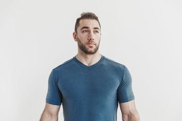 T-Shirt Nobull V-Neck Homme Turquoise Foncé | QY3607598
